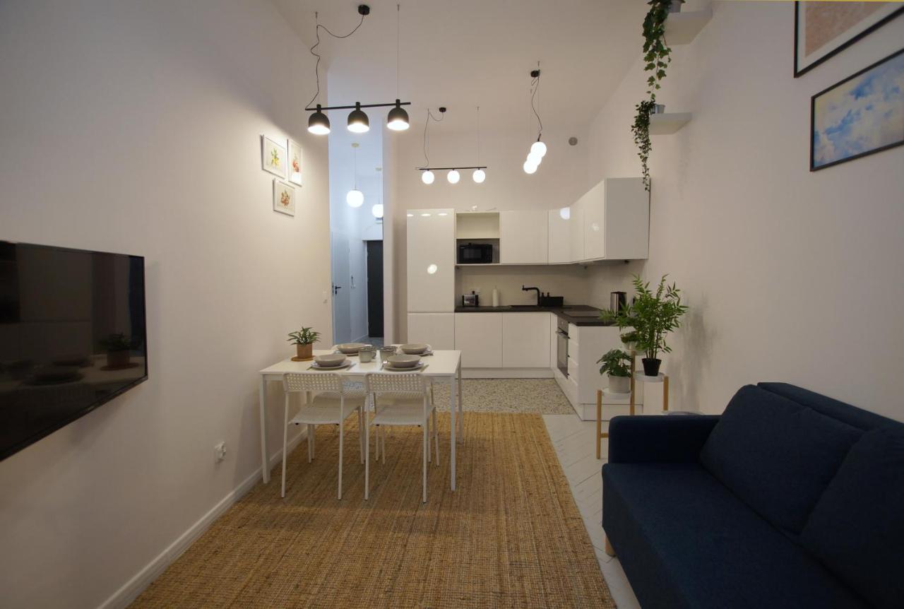 Apartment Plac Ratuszowy 50 - Old Town - 2 Sypialnie I Salon *